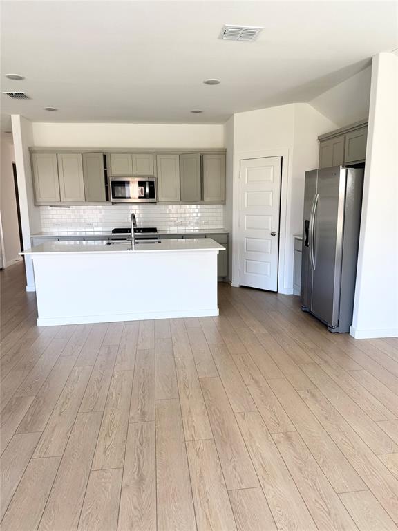 Lake Point Phase III - Residential Lease