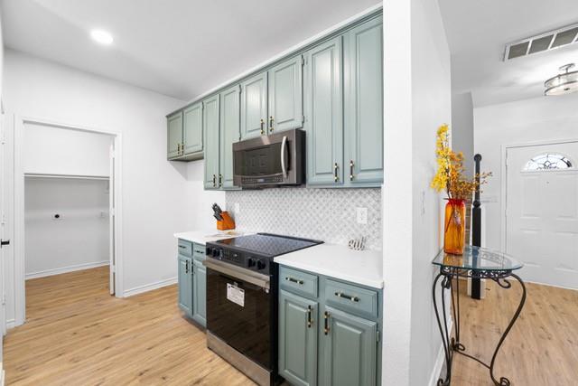 Oaks Two Add - Residential