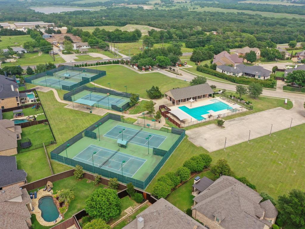 Buffalo Creek Tennis Village - Residential