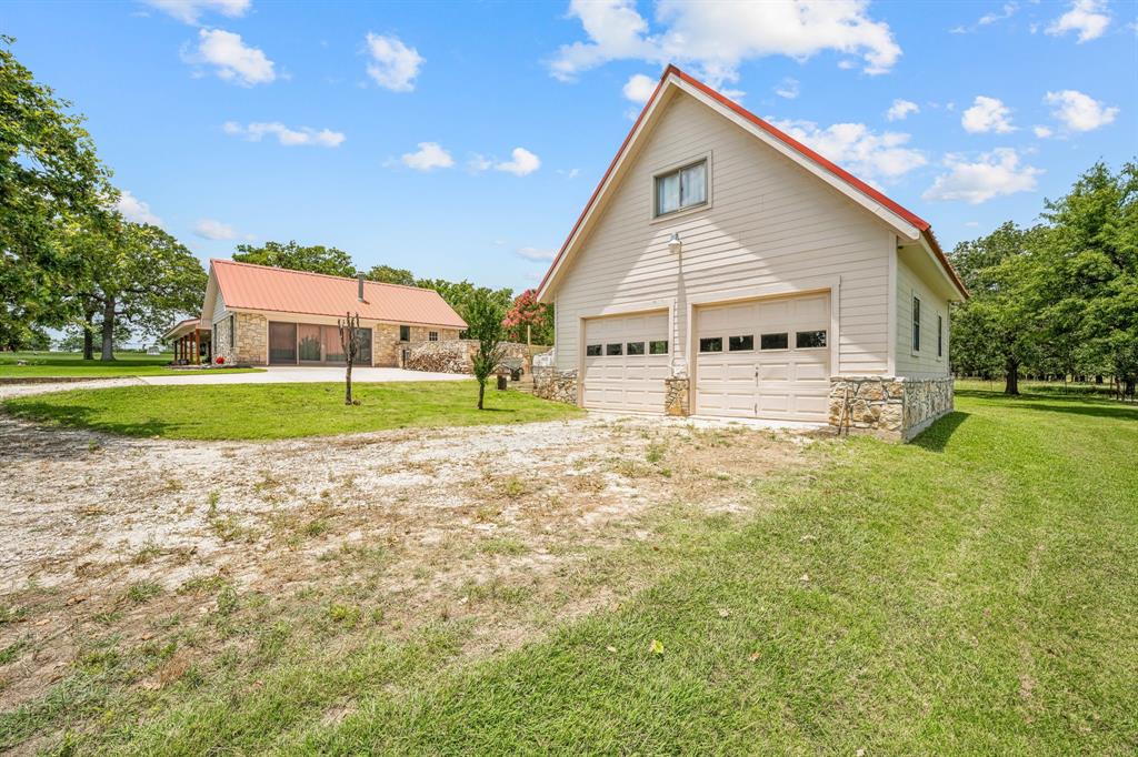 469 THOS B KING - Residential