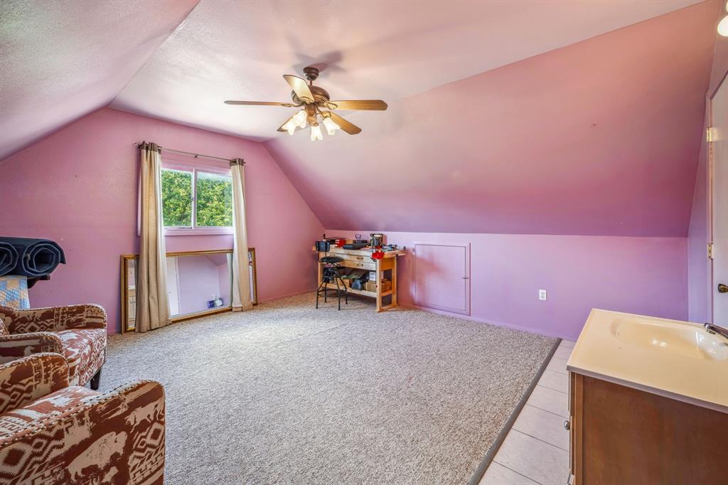 469 THOS B KING - Residential