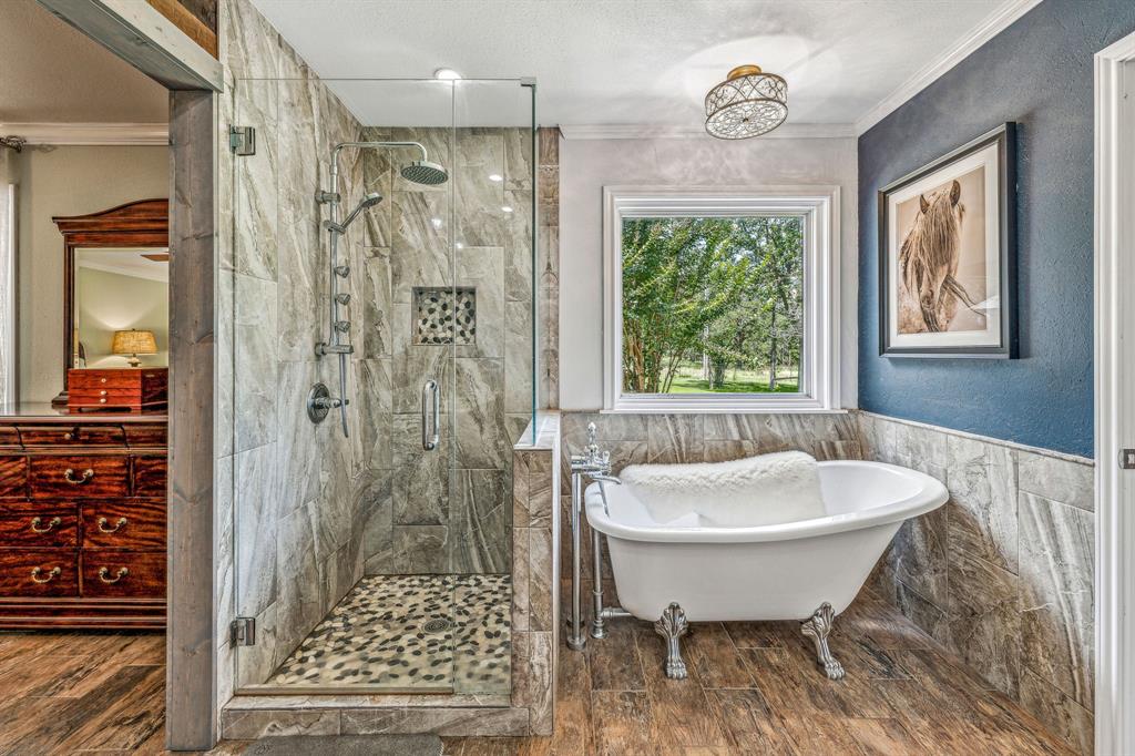 469 THOS B KING - Residential