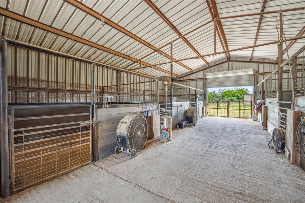 469 THOS B KING - Residential