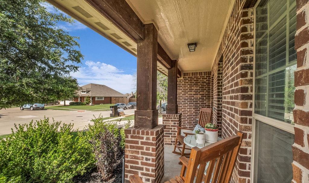 3513 Holly Road