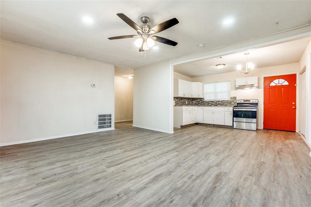 HIGHLAND HILLS - Residential