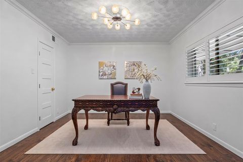 Tiny photo for 612 N Manus Drive, Dallas, TX 75224 (MLS # 21100822)