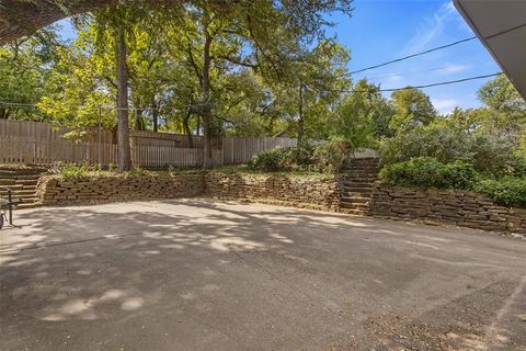 Tiny photo for 612 N Manus Drive, Dallas, TX 75224 (MLS # 21100822)