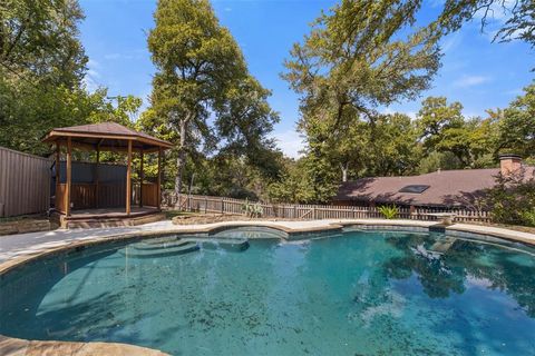 Tiny photo for 612 N Manus Drive, Dallas, TX 75224 (MLS # 21100822)