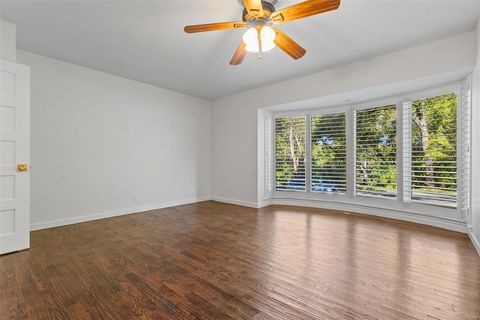 Tiny photo for 612 N Manus Drive, Dallas, TX 75224 (MLS # 21100822)