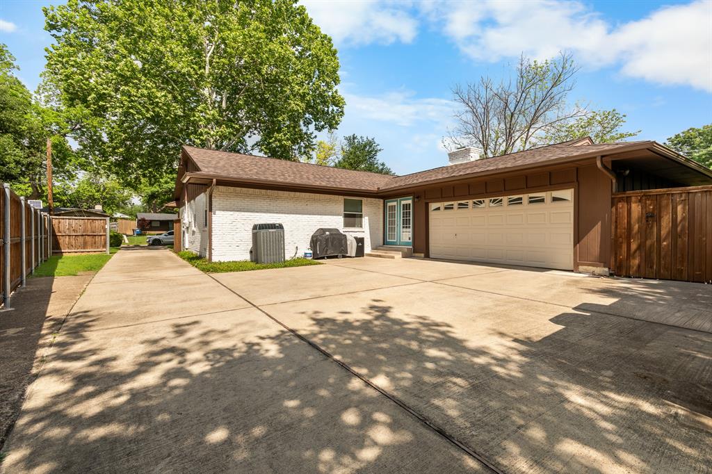Casa Linda Forest - Residential