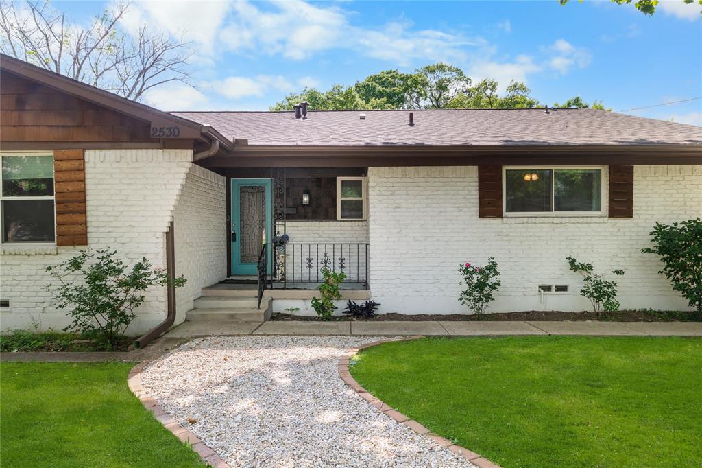 Casa Linda Forest - Residential