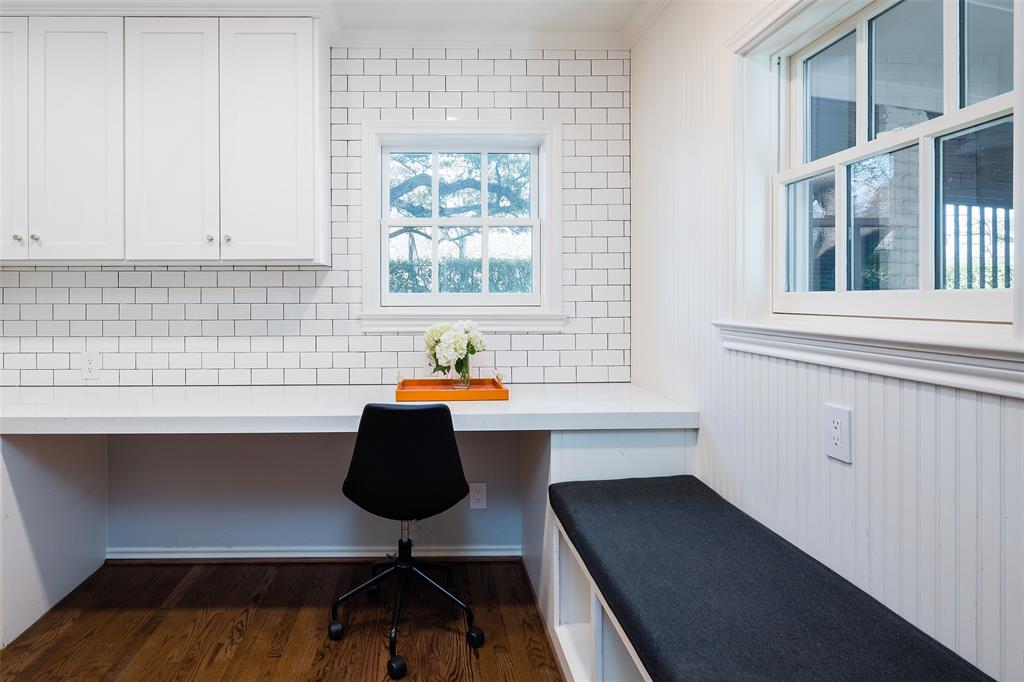 NORTHBROOK ESTATES - Residential