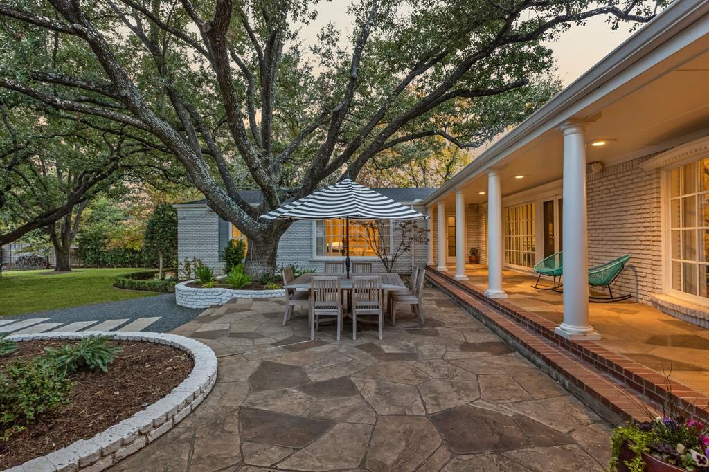 NORTHBROOK ESTATES - Residential