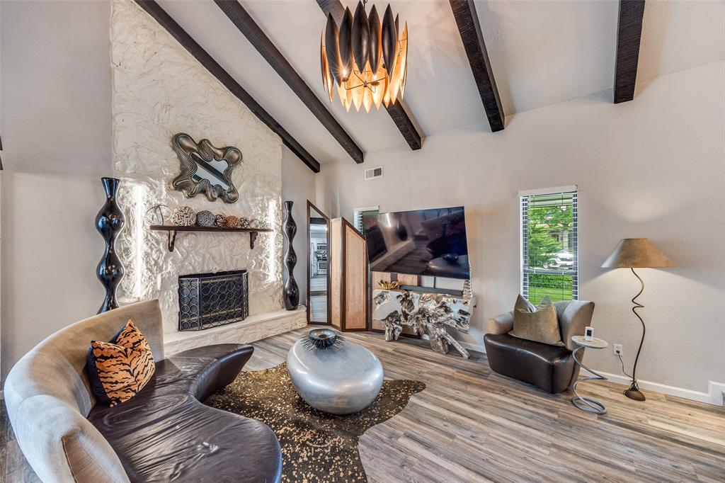 2108 J J Pearce Drive