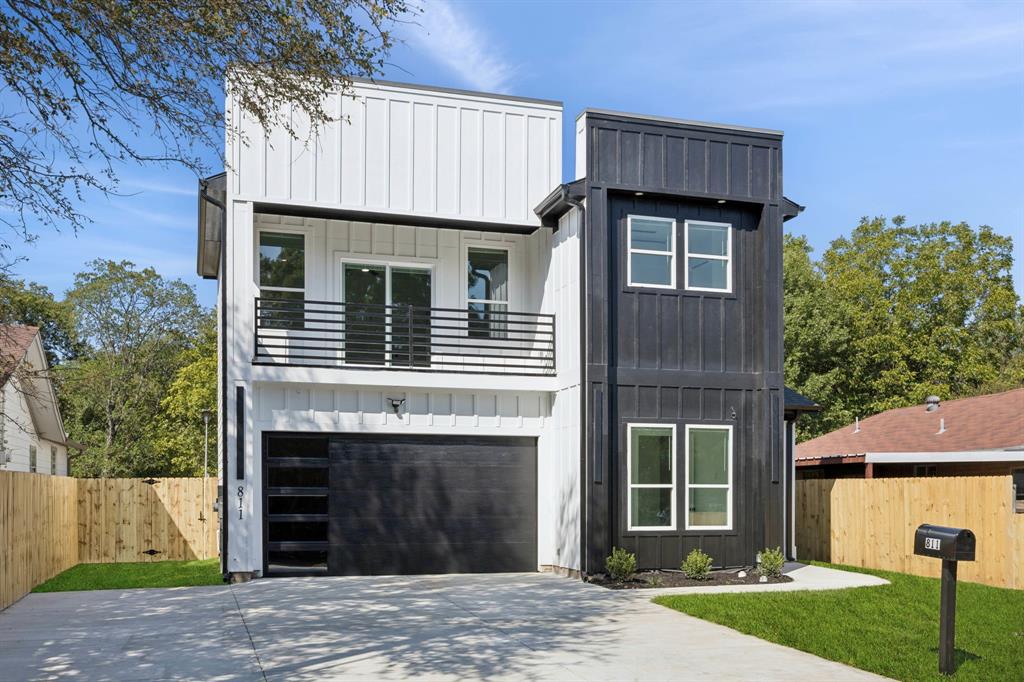 811 N Bond Avenue