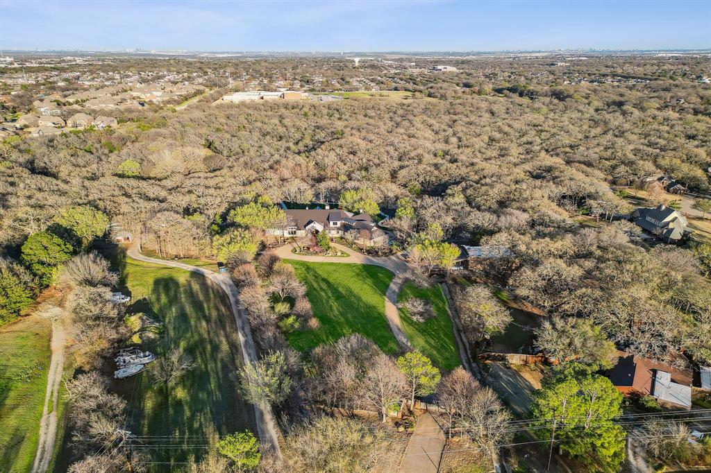3305 Voyager Lane