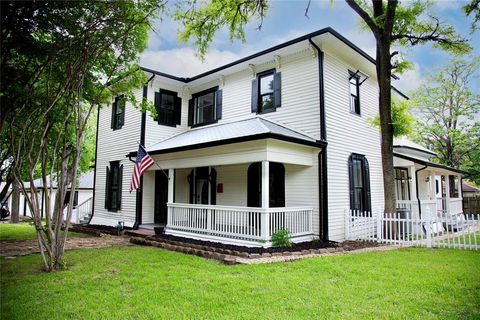 402 Munson Street Rockwall TX 75087