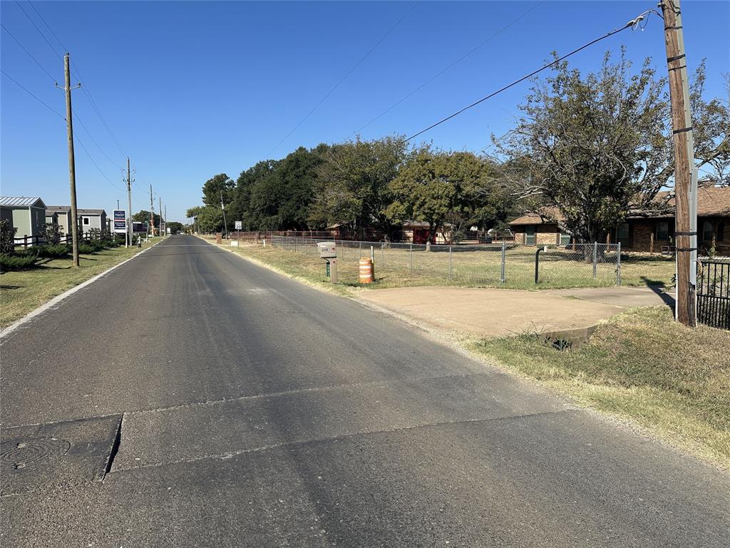 2001 Oak Grove Road E