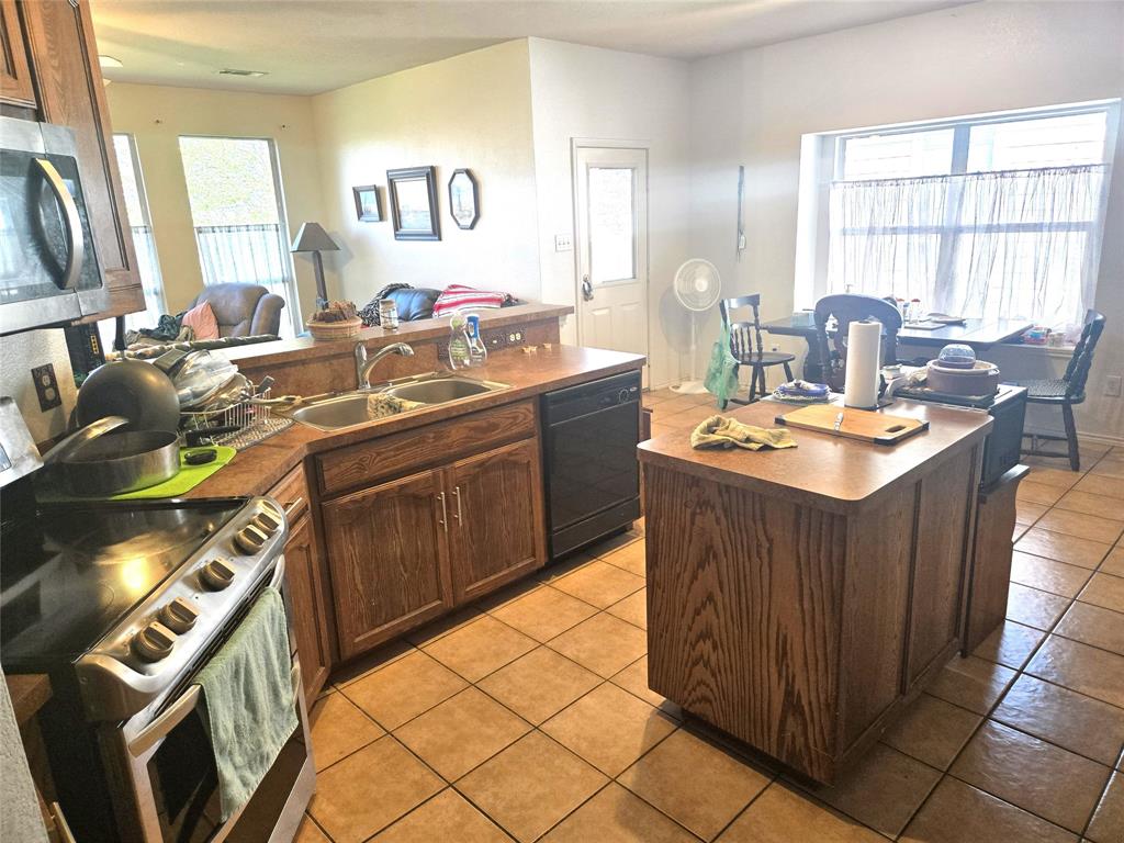 Sendera Ranch - Residential