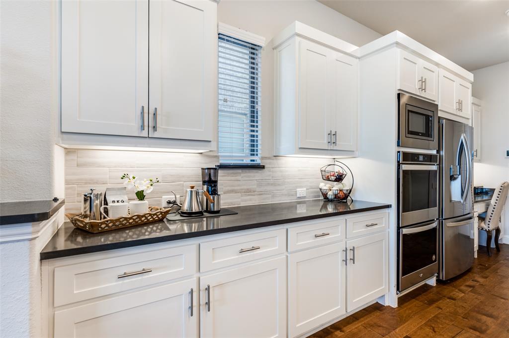 Seventeen Lakes - Residential