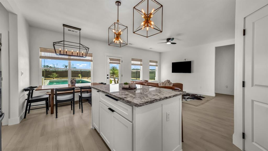 Parallel Pastures Ph - Residential