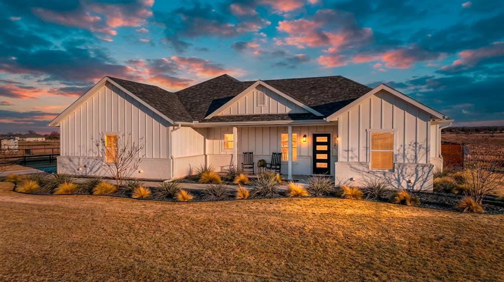 Parallel Pastures Ph - Residential