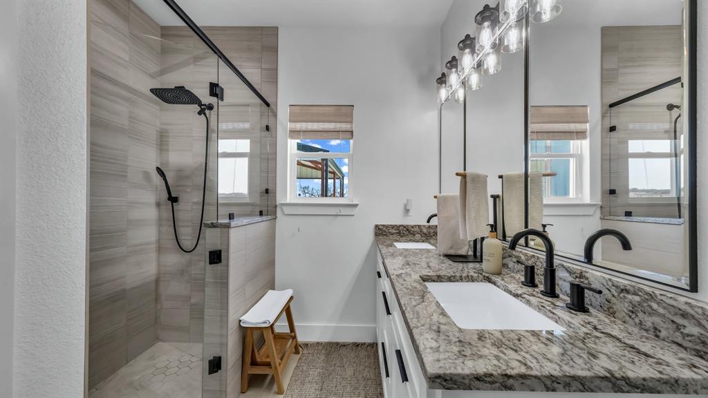 Parallel Pastures Ph - Residential