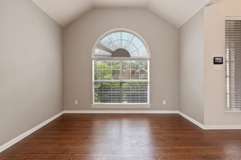 6805 Westover