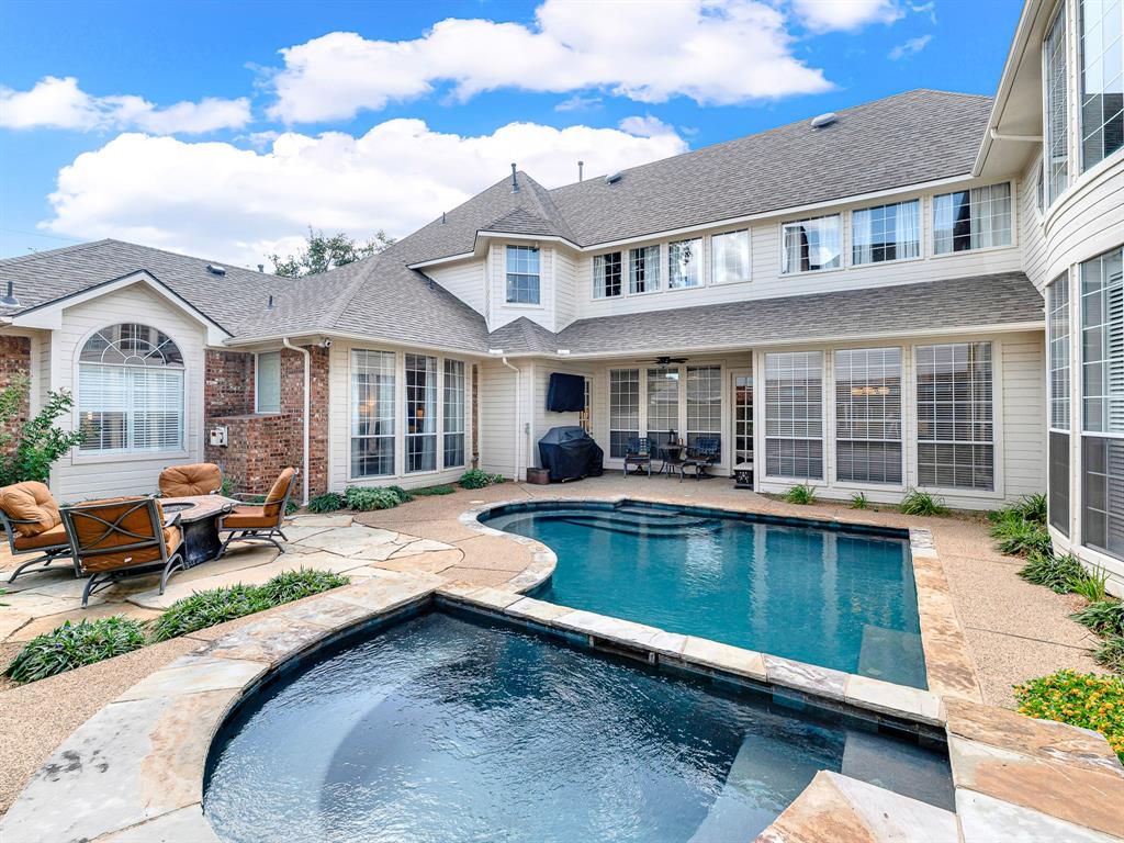 5208 Ambergate Lane