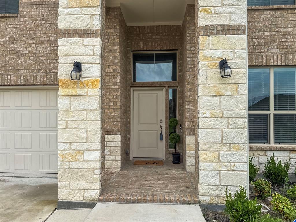 200 Tanager Drive