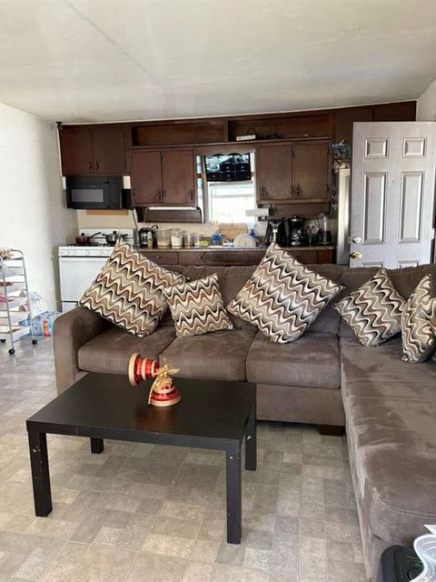 Photo of 401 Hallvale Drive, White Settlement, TX 76108 (MLS # 21160292)