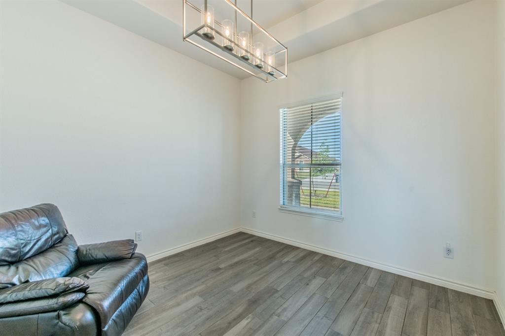 2410 SANDPIPER Drive
