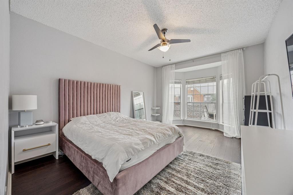 12660 Hillcrest Road 5203