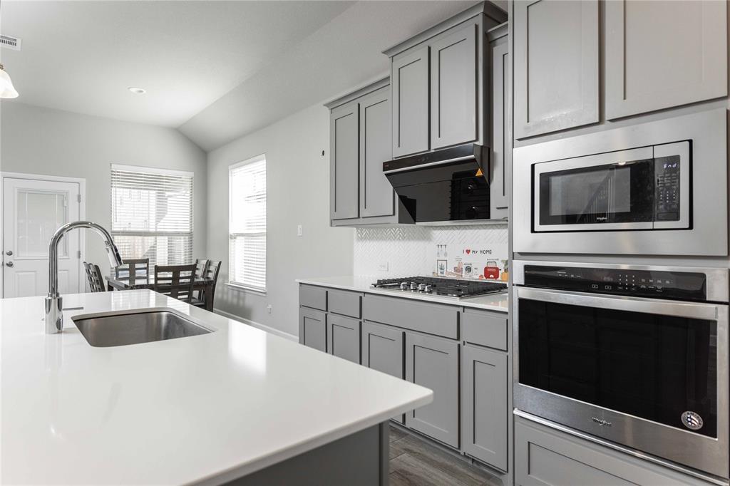 The Alcove at Hickory Creek - Residential