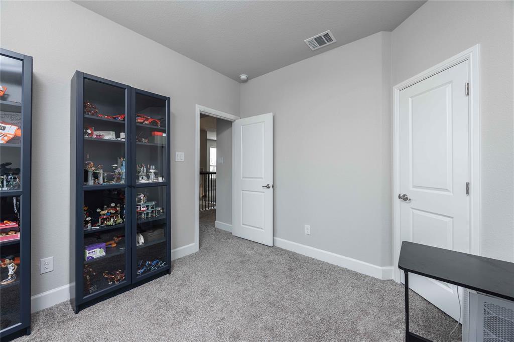 The Alcove at Hickory Creek - Residential