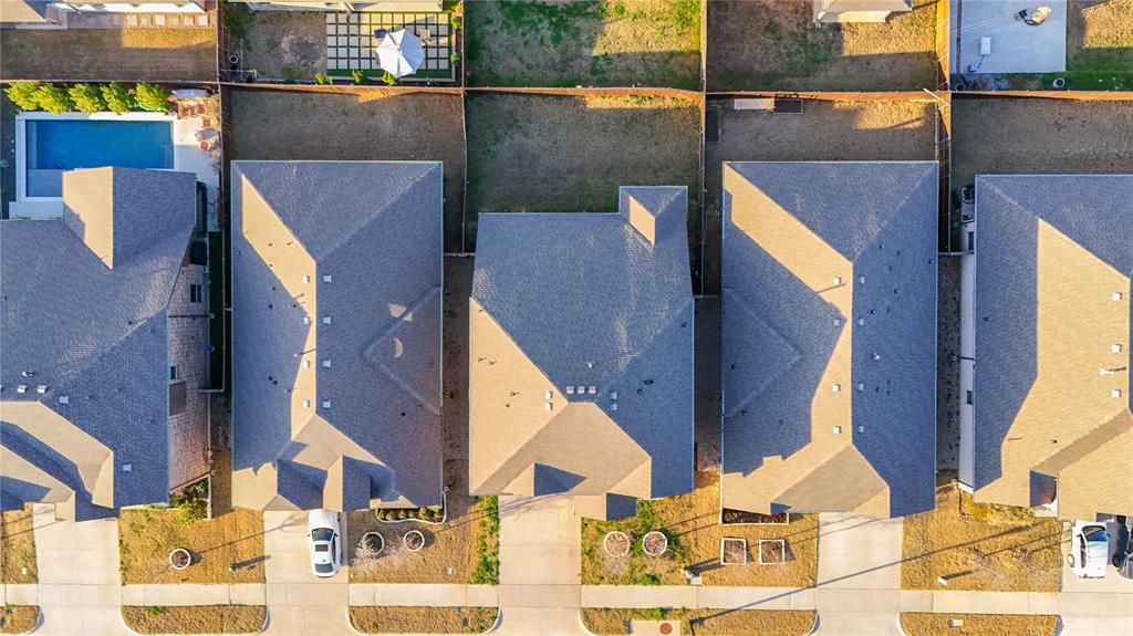 The Alcove at Hickory Creek - Residential