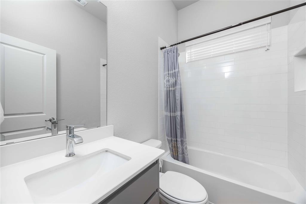 The Alcove at Hickory Creek - Residential