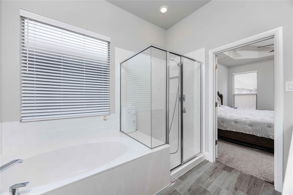 The Alcove at Hickory Creek - Residential