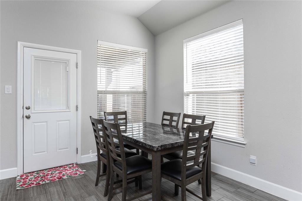 The Alcove at Hickory Creek - Residential