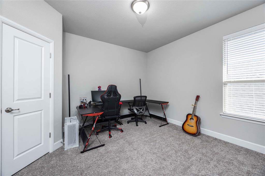 The Alcove at Hickory Creek - Residential