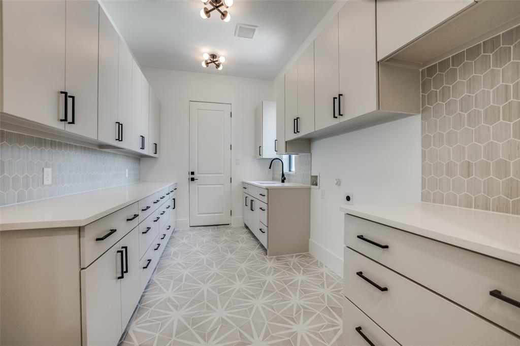 JAS LOVELADY SURVEY - Residential