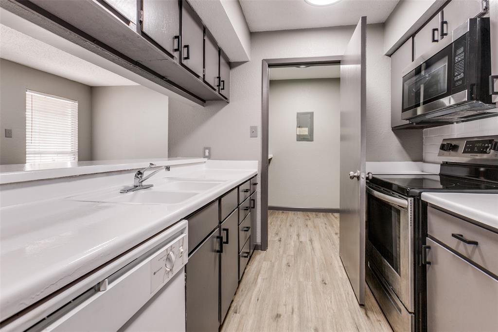 Creekbend Condominiums - Residential