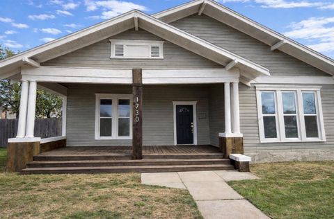 Photo of 1730 N 3rd Street, Abilene, TX 79603 (MLS # 21206162)