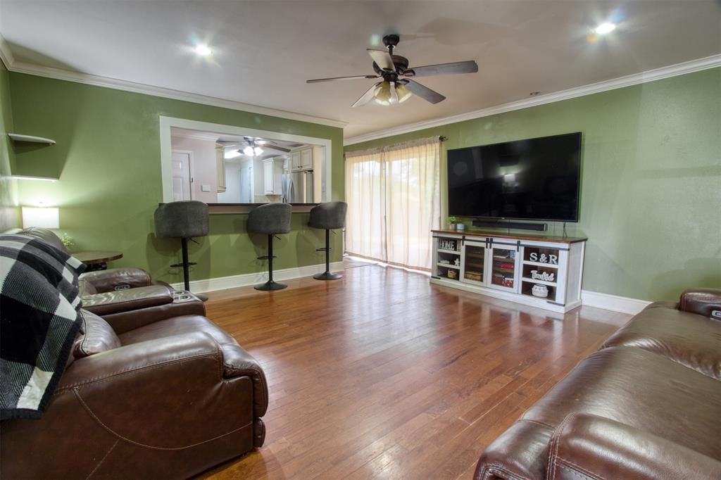 919 Elmwood Drive