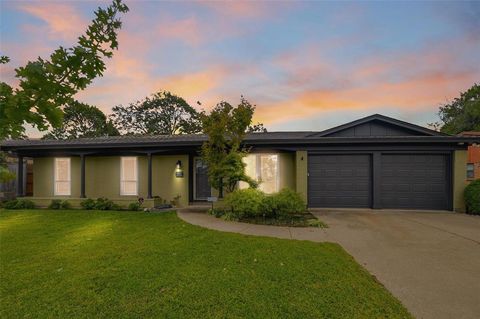 2105 Rockmoor Drive Edgecliff Village TX 76134