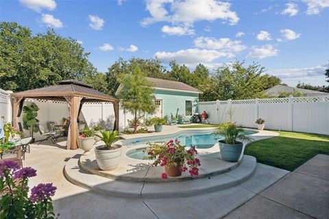 A home in Granbury