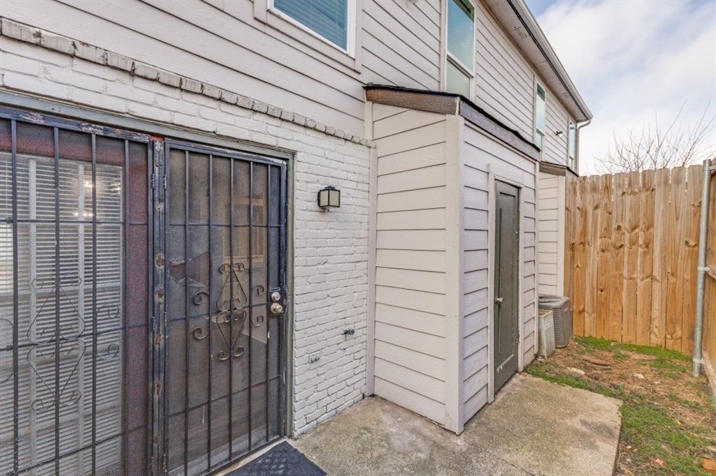 St Augustine Twnhms 02 - Residential