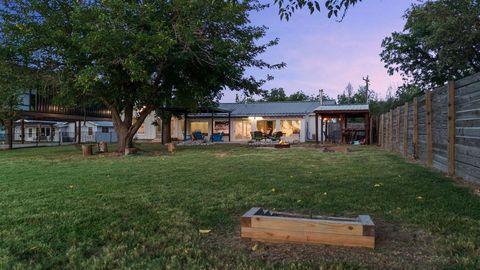 A home in Graford