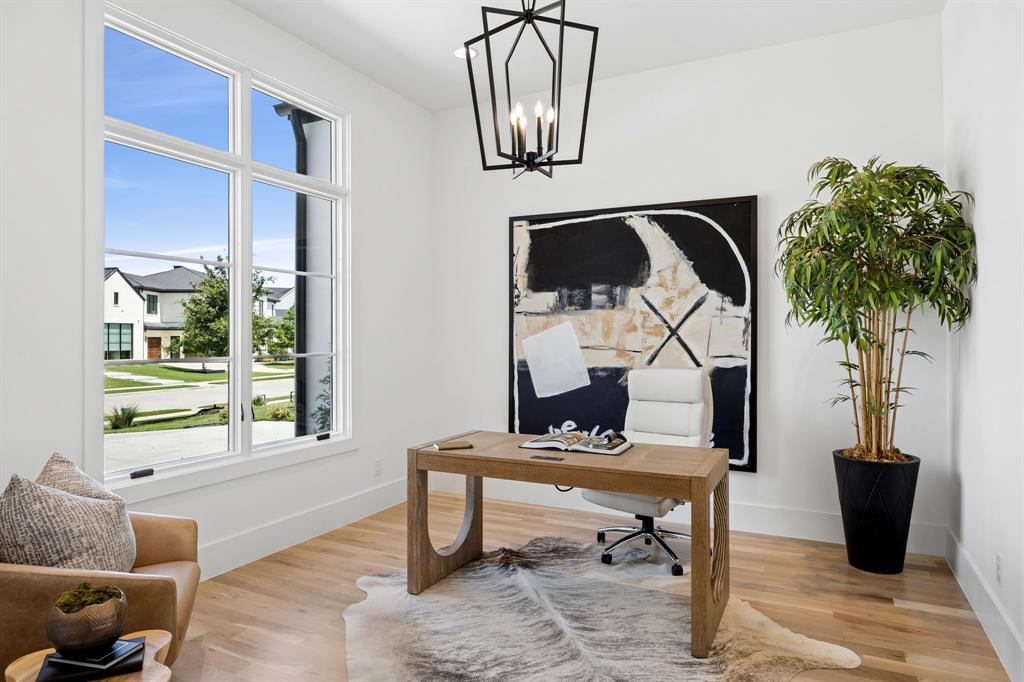 225 Metairie Lane