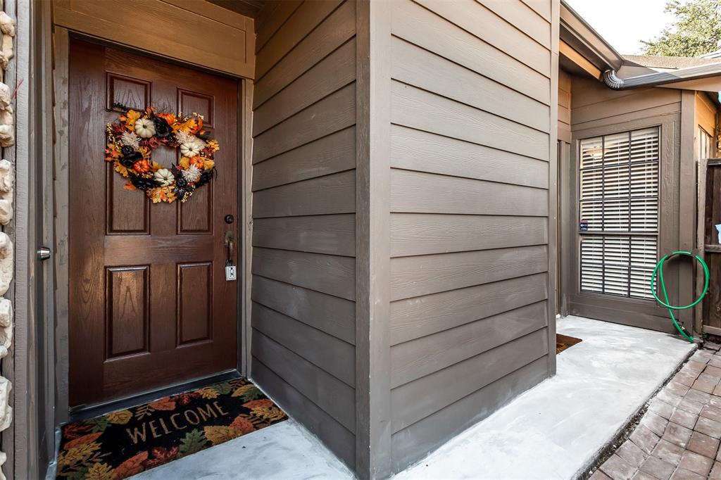 333 Melrose Drive 10C